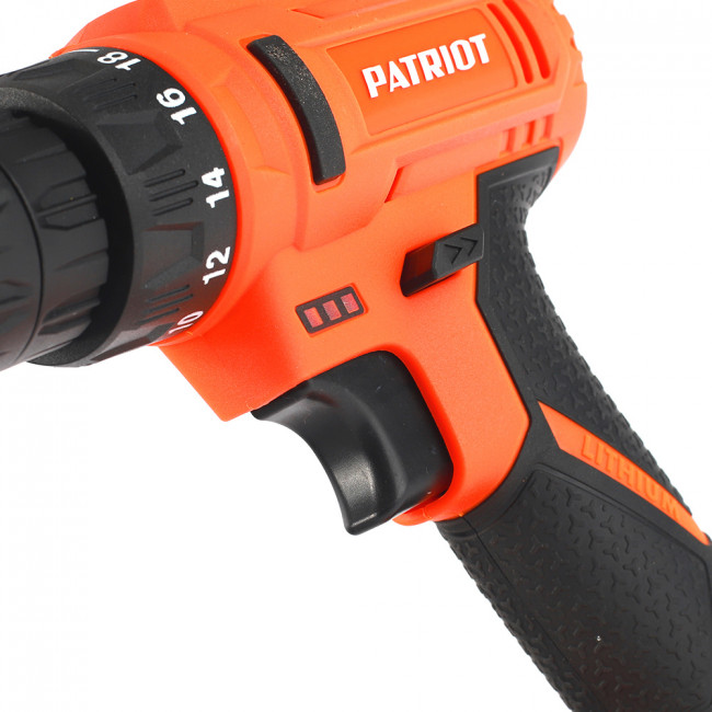 Шуруповерт-дрель аккумуляторная PATRIOT BR 147, 14,4Вт, 2,0Ач Шуруповерт-дрель аккумуляторная PATRIOT BR 147, 14,4Вт, 2,0Ач