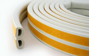 Уплотнитель Tytan Professional  D (9*7,5мм) БЕЛЫЙ