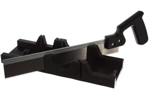 Стусло пластмассовое с пилой, 300мм Стусло пластмассовое с пилой, 300мм