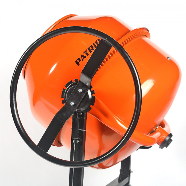 Бетоносмеситель PATRIOT BM 208C, 800 Вт, 200 кг готовой смеси, венец - чугун Бетоносмеситель PATRIOT BM 208C, 800 Вт, 200 кг готовой смеси, венец - чугун