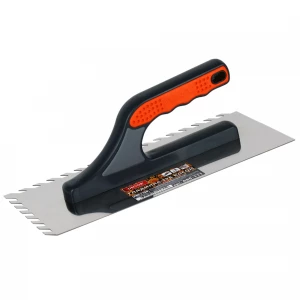 Гладилка 280х130мм полир. нерж. сталь, зуб косой, 8х8мм, 3-К ручка DЕCOR Гладилка 280х130мм полир. нерж. сталь, зуб косой, 8х8мм, 3-К ручка DЕCOR