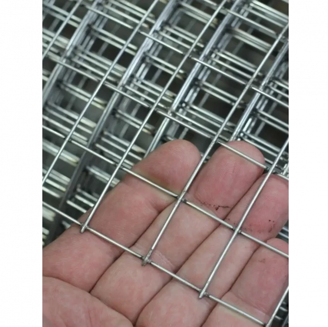 Сетка сварная метражная цинк