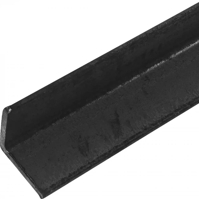 Уголок стальной равносторонний 