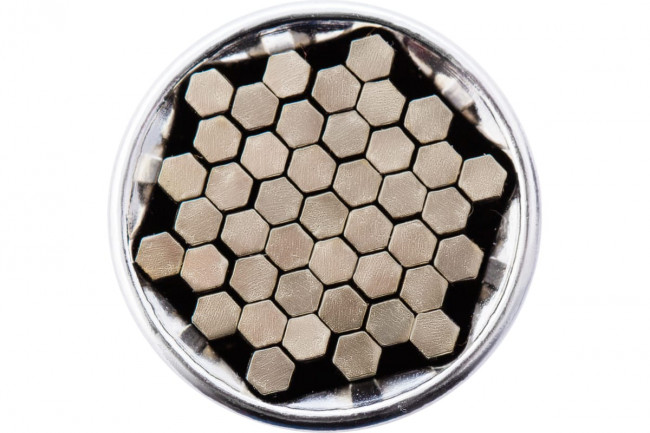 Головка торцевая многоразмерная, CrV, 6-21 мм, под квадрат 3/8, CrV, хромированная Gross Головка торцевая многоразмерная, CrV, 6-21 мм, под квадрат 3/8, CrV, хромированная Gross